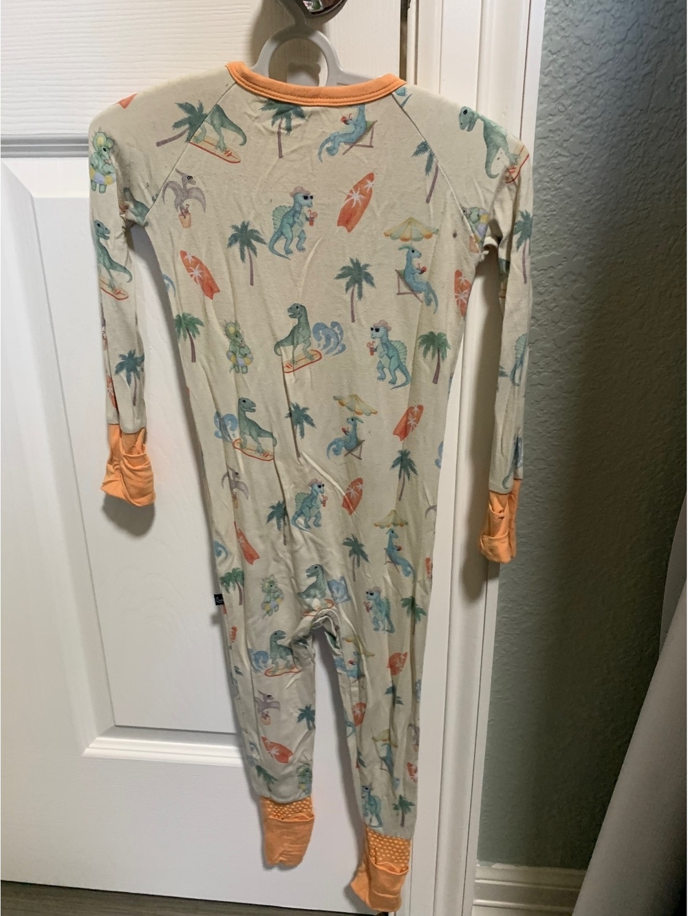 The Sleepy Sloth Baby 12-18 Months Bamboo Viscose Pajamas with Grippers - Picture 4 of 5